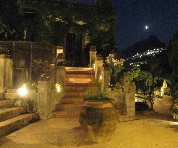 L'INGRESSO